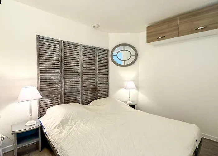 En Avec Piscine, Cour Privee Apartment La Couarde-sur-Mer